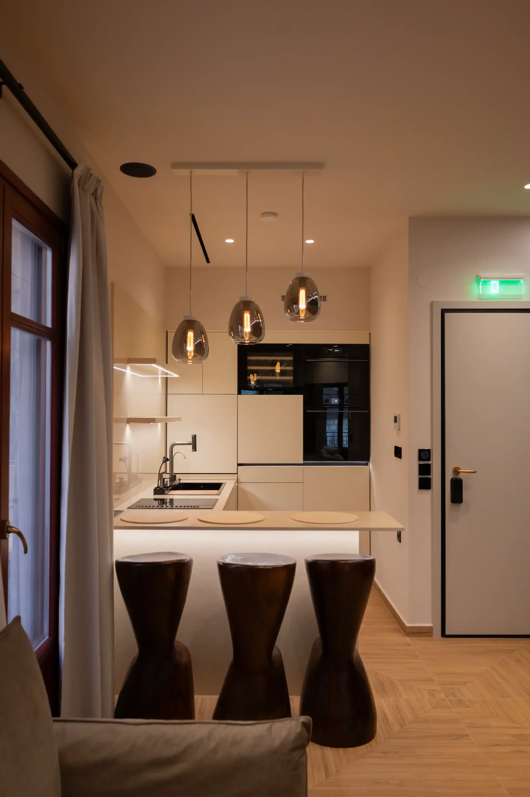 Reflection Apartment