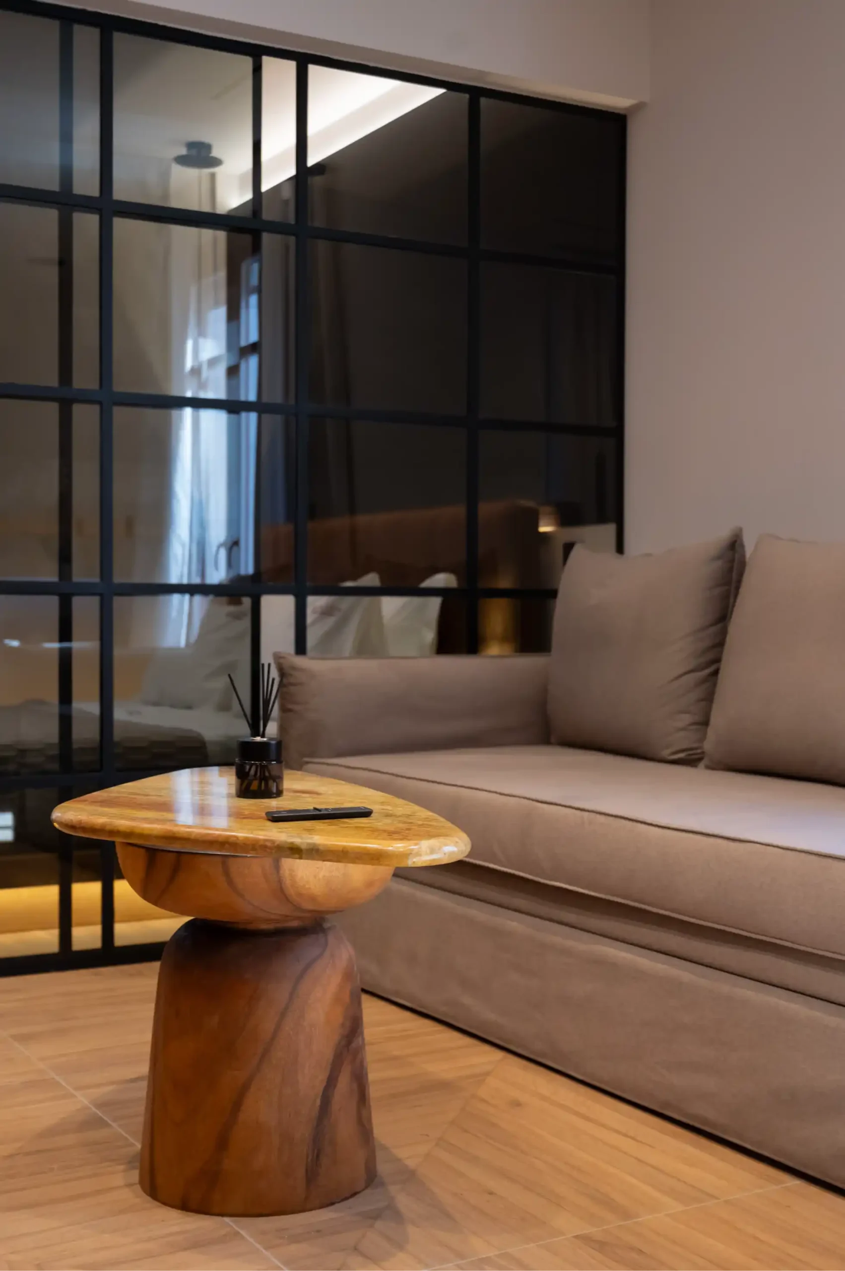 Papillon Apartment Detail