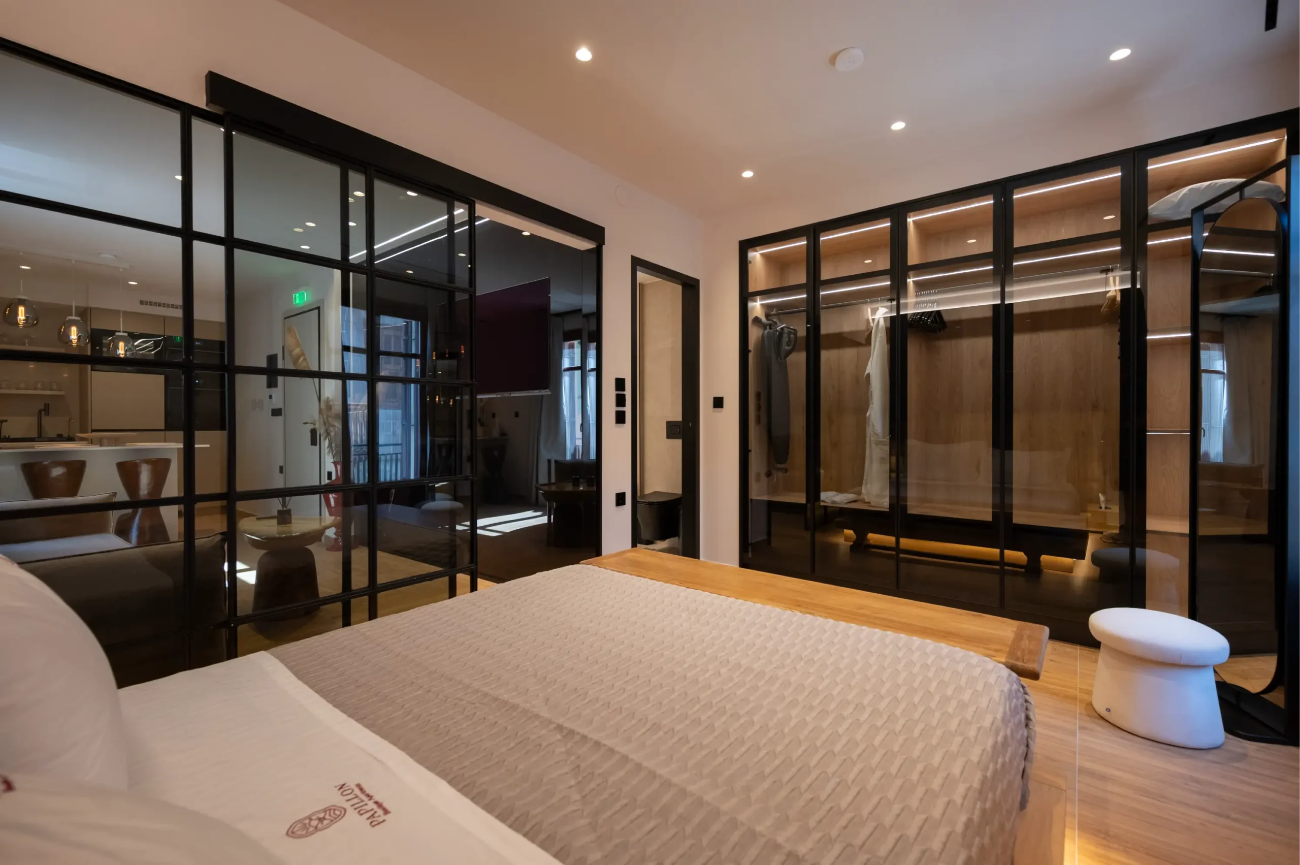 Papillon Suite Bedroom