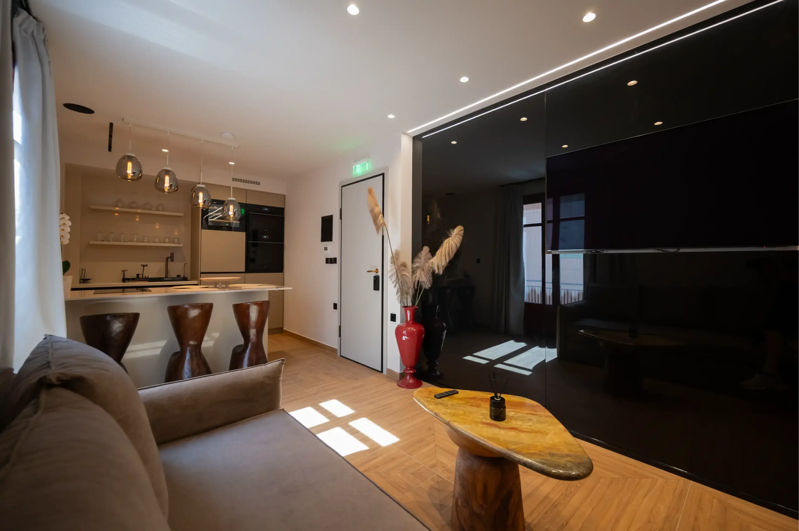Aurora Apartment